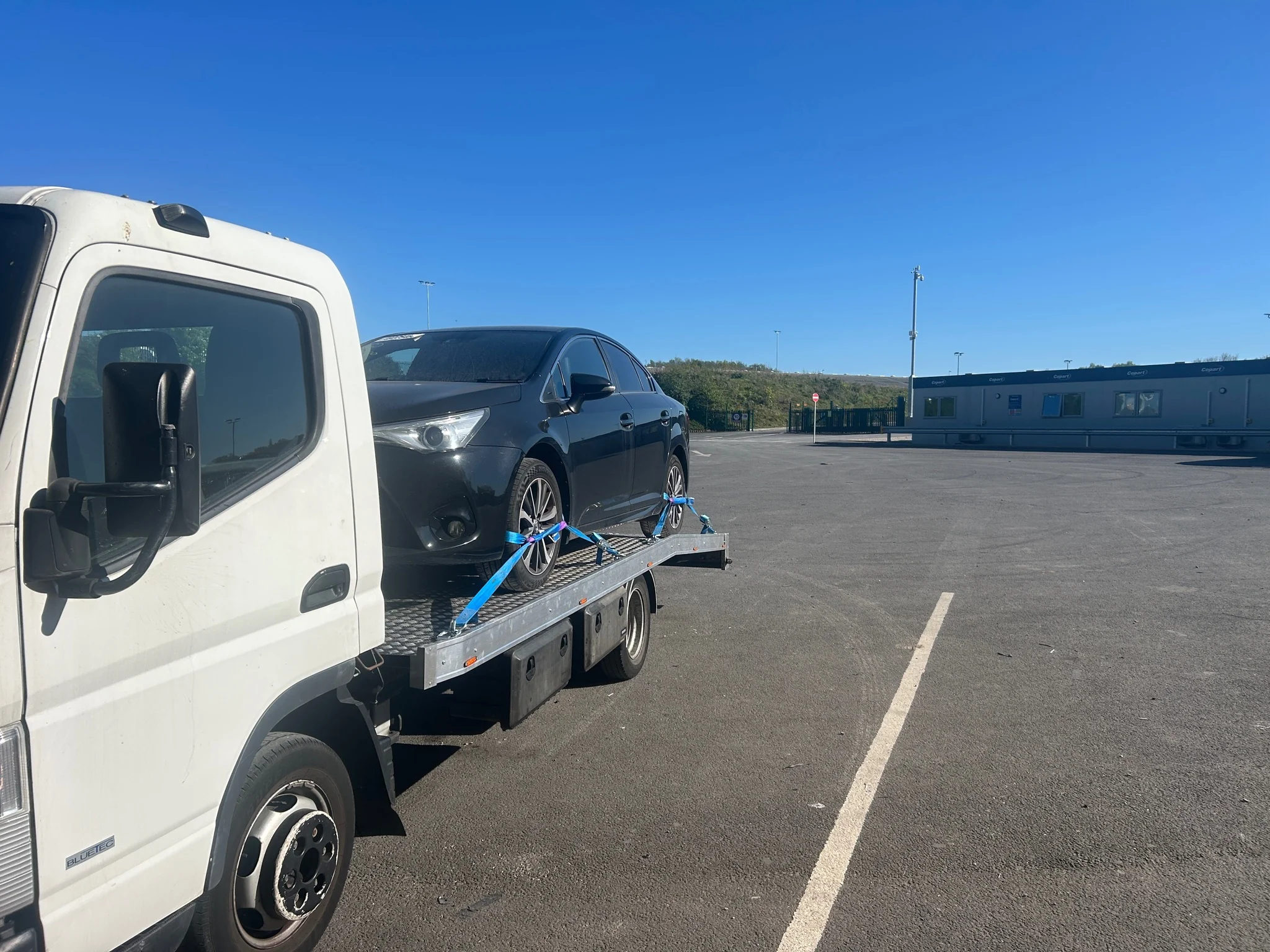 Non runner Copart vehicle recovery with skates